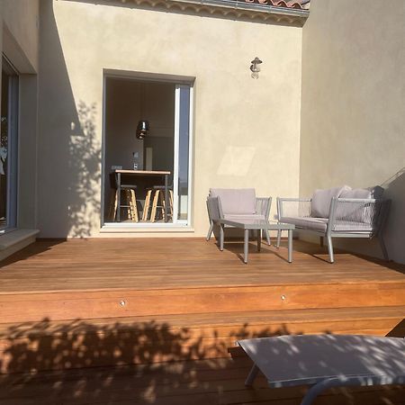 Logement Avec Jacuzzi Joucas Esterno foto