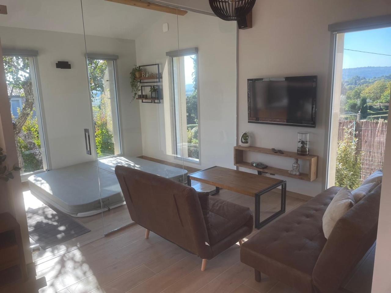 Logement Avec Jacuzzi Joucas Esterno foto