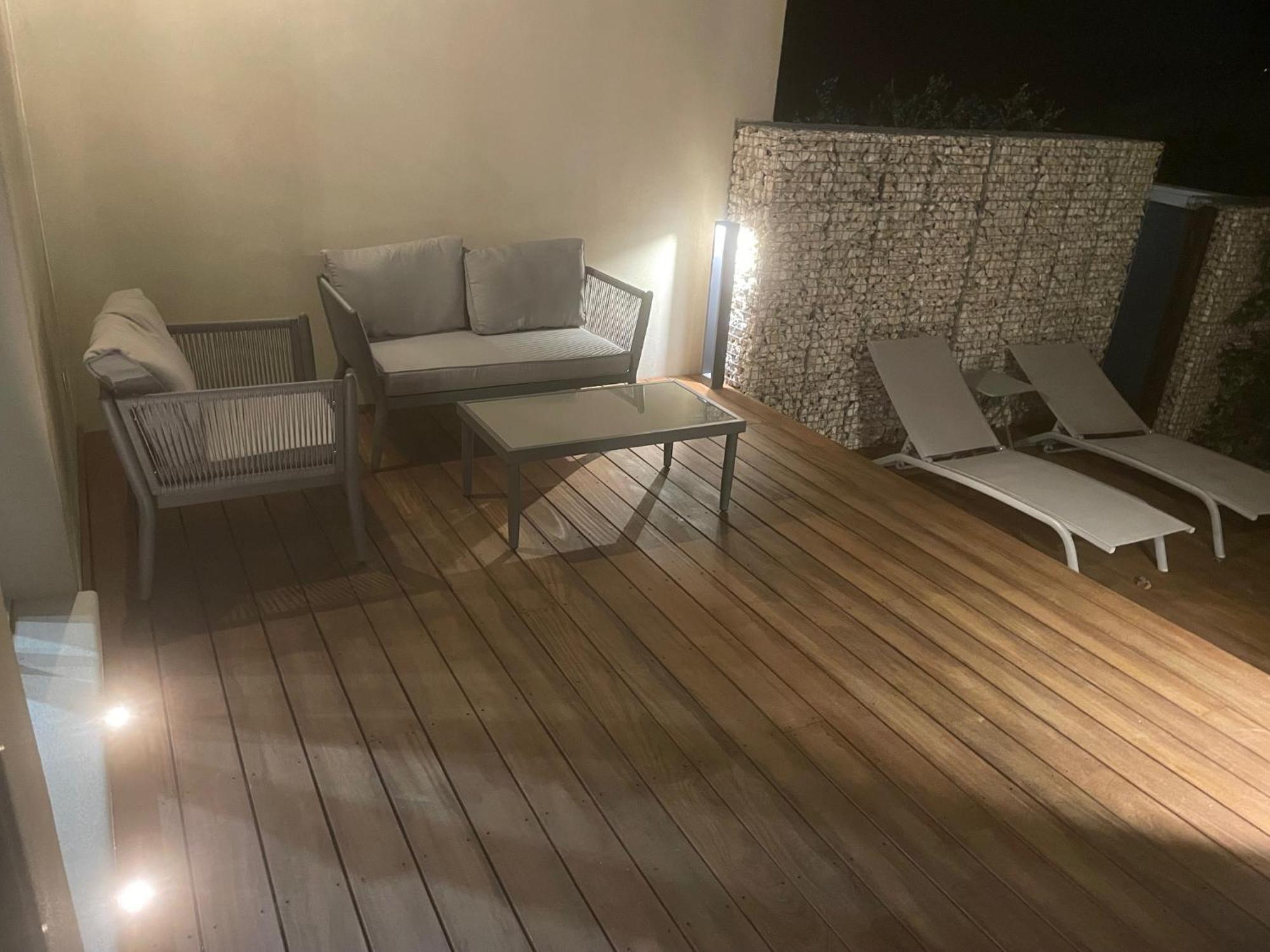 Logement Avec Jacuzzi Joucas Esterno foto